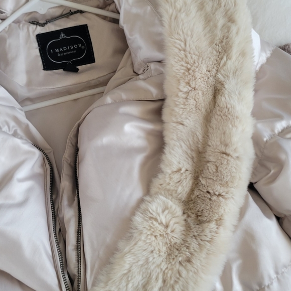 Winter jacket - Picture 3 of 5